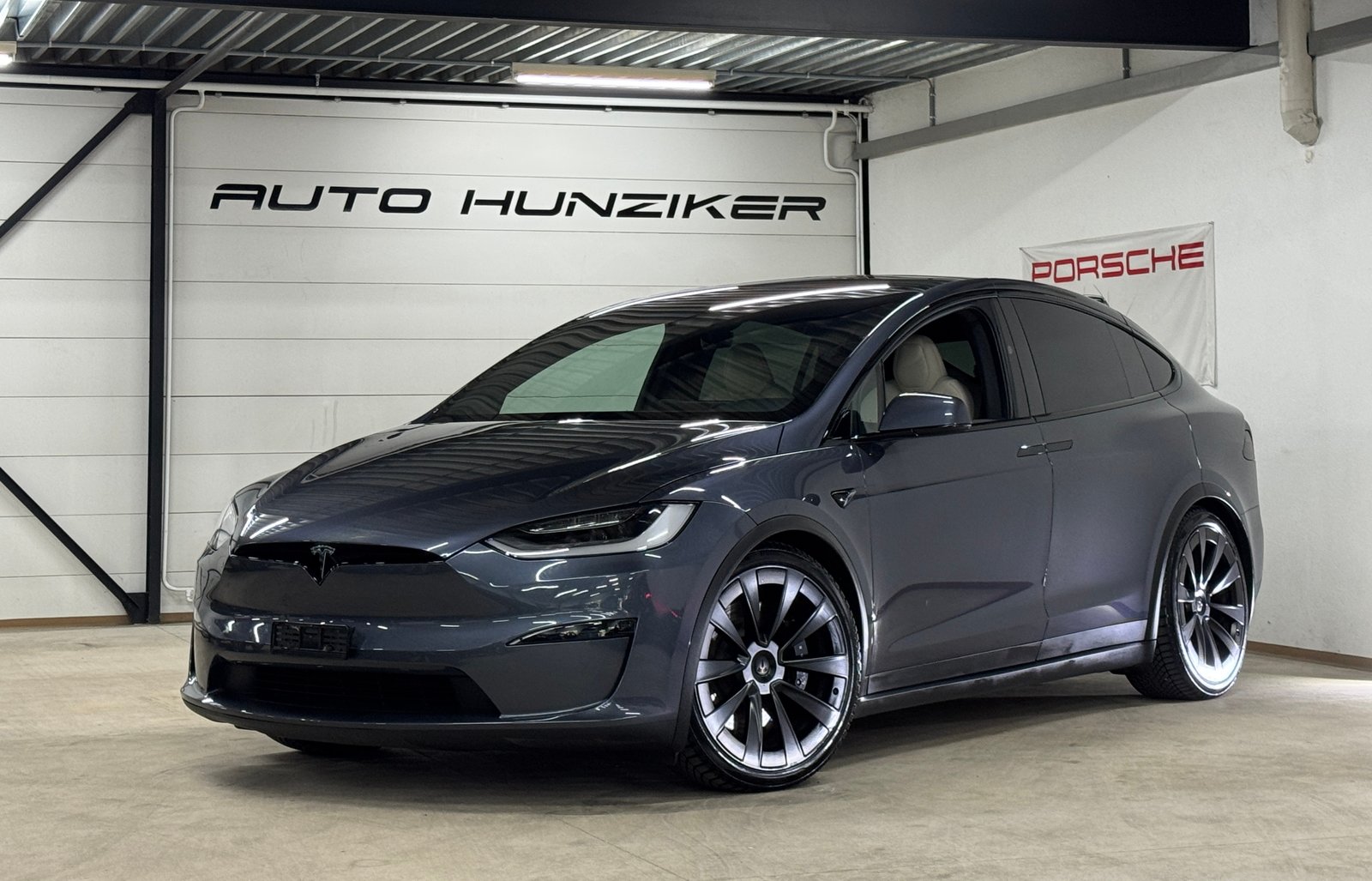 TESLA Model X 100kWh Palladium 685 PS Long Range / Autopilot