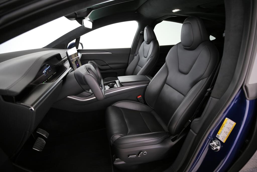 TESLA Model X Plaid, Electric, Second hand / Used, Automatic - 4