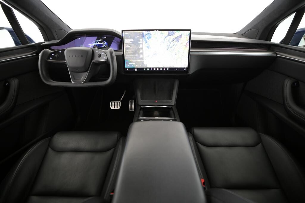 TESLA Model X Plaid, Electric, Second hand / Used, Automatic - 5