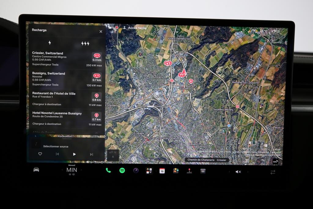 TESLA Model X Plaid, Electric, Second hand / Used, Automatic - 7