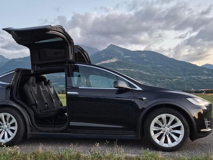 TESLA Model X 75 D, Électrique, Occasion / Utilisé, Automatique