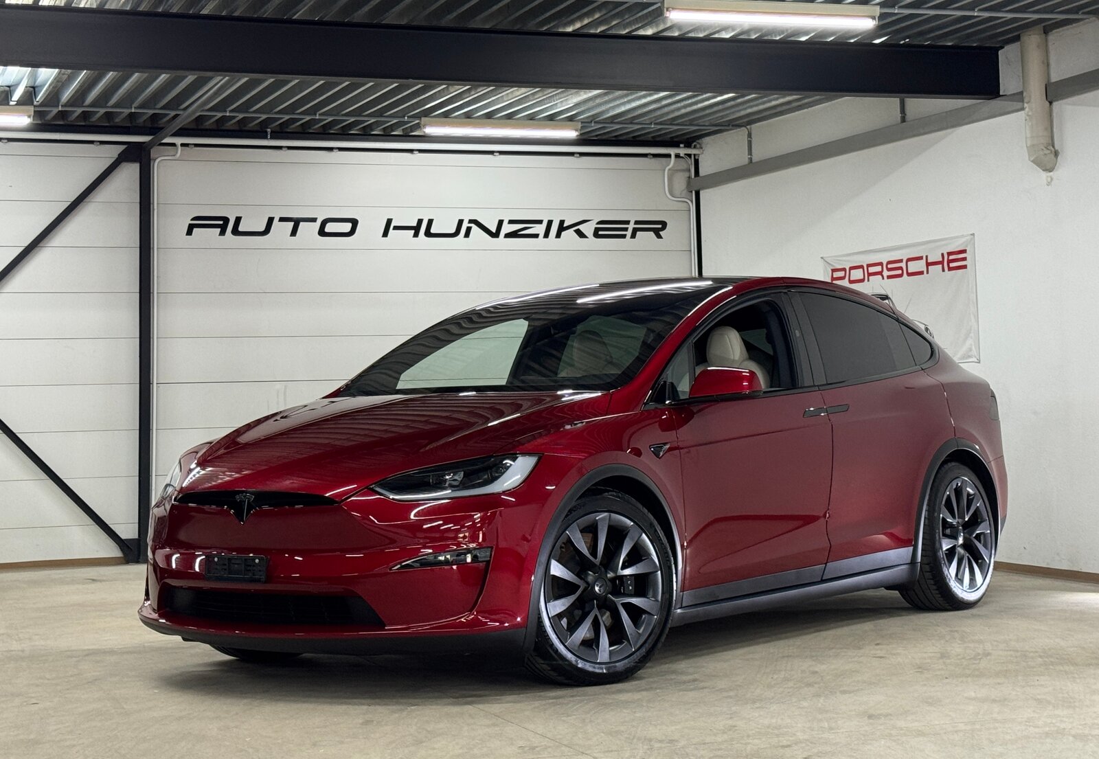 TESLA Model X 100kWh Palladium 685 PS LongRange / Autopilot 4.0 i