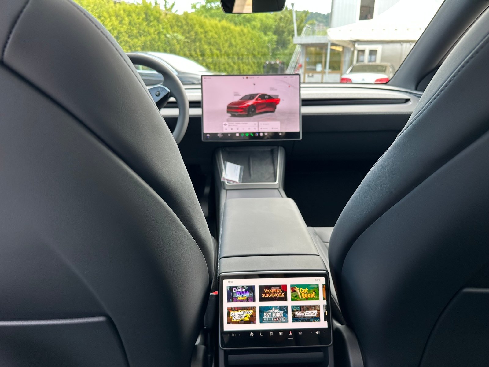 TESLA Model Y Long Range Premium AWD, Elettrica, Auto nuove, Automatico - 7