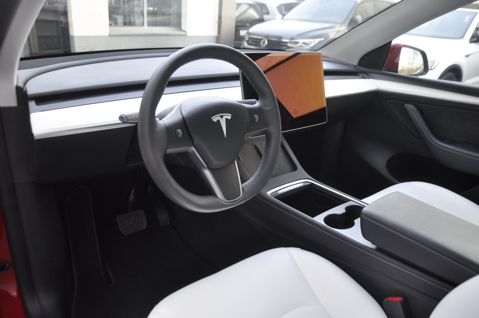 TESLA Model Y Long Range, Électrique, Occasion / Utilisé, Automatique - 6