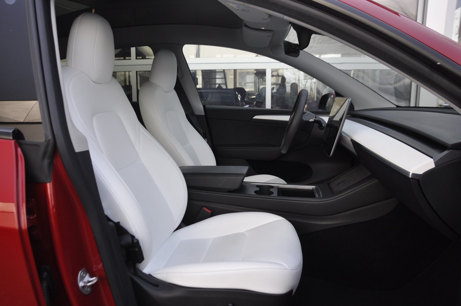 TESLA Model Y Long Range, Électrique, Occasion / Utilisé, Automatique - 7