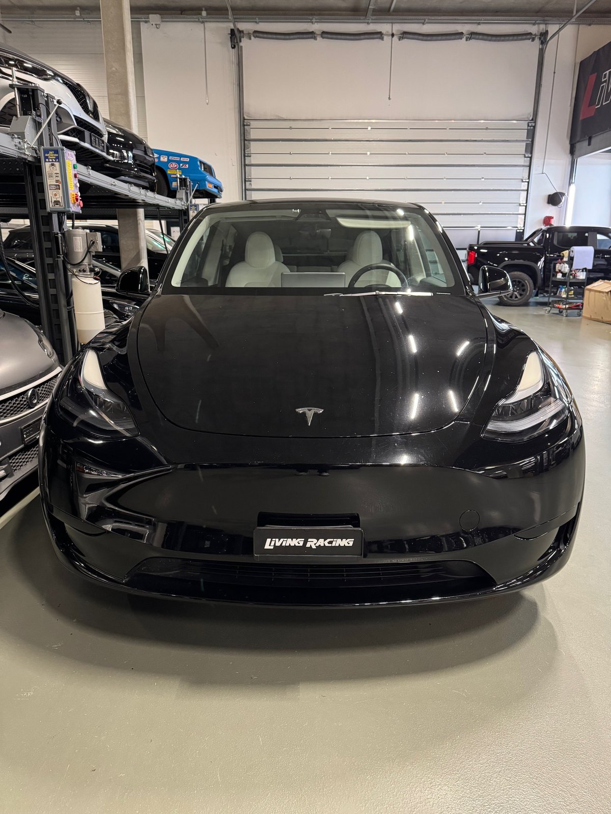 TESLA Model Y RWD, Electric, Second hand / Used, Automatic - 5