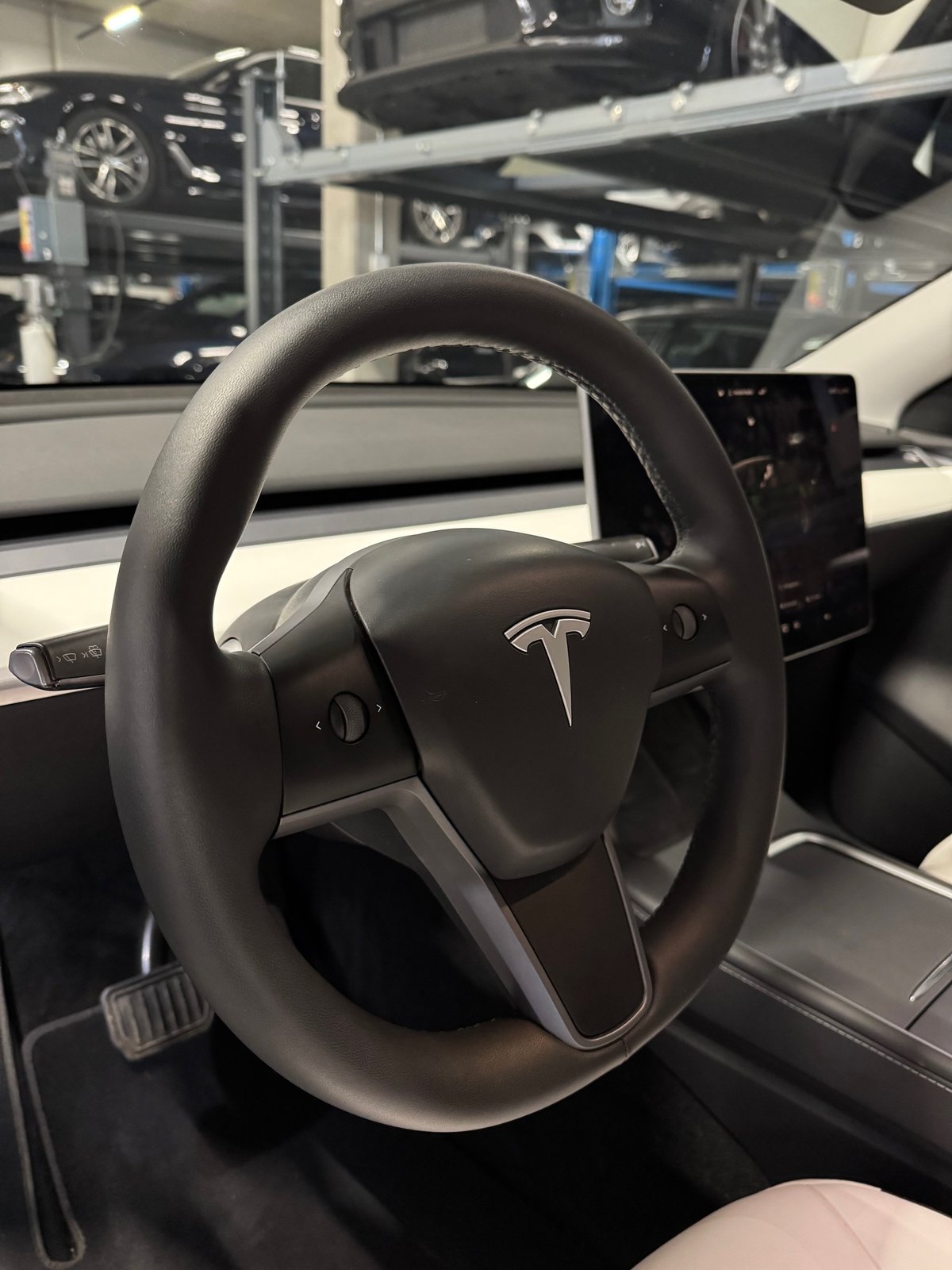 TESLA Model Y RWD, Electric, Second hand / Used, Automatic - 7