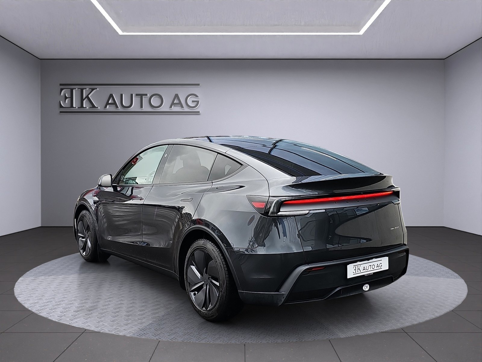TESLA Model Y Long Range AWD, Elettrica, Occasioni / Usate, Automatico - 3