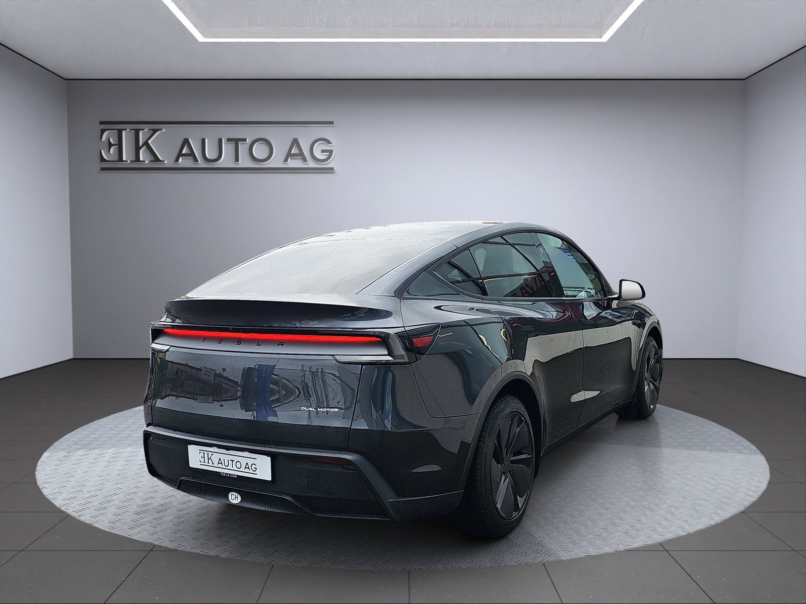 TESLA Model Y Long Range AWD, Elettrica, Occasioni / Usate, Automatico - 5