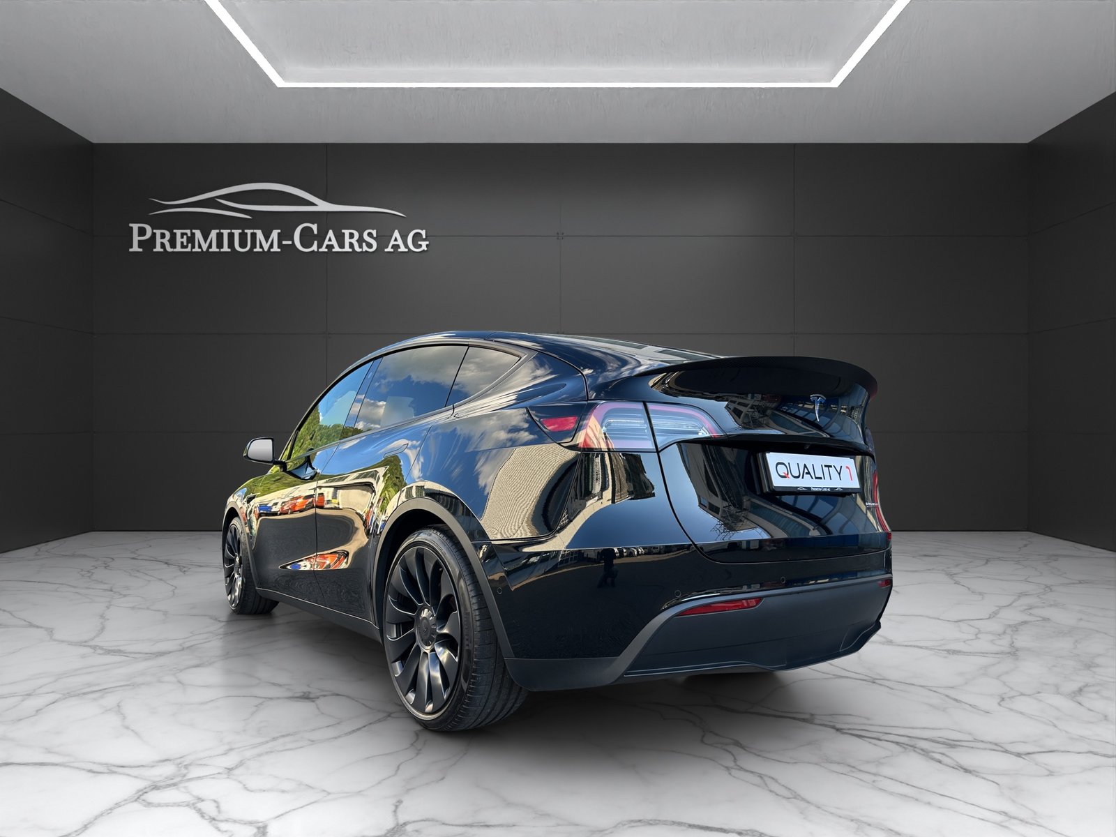 TESLA Model Y Performance / Enhanced Autopilot, Électrique, Occasion / Utilisé, Automatique - 3