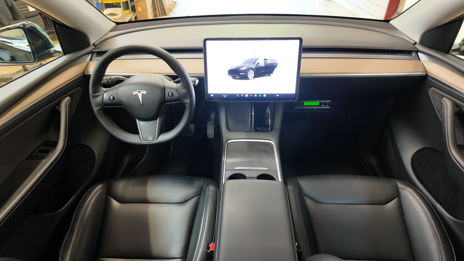 TESLA Model Y Long Range, Électrique, Occasion / Utilisé, Automatique - 7