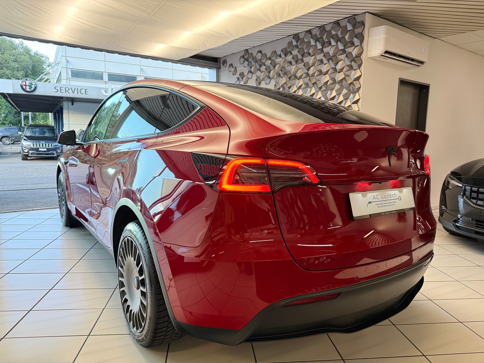TESLA Model Y Long Range, Elektro, Occasion / Gebraucht, Automatik - 2