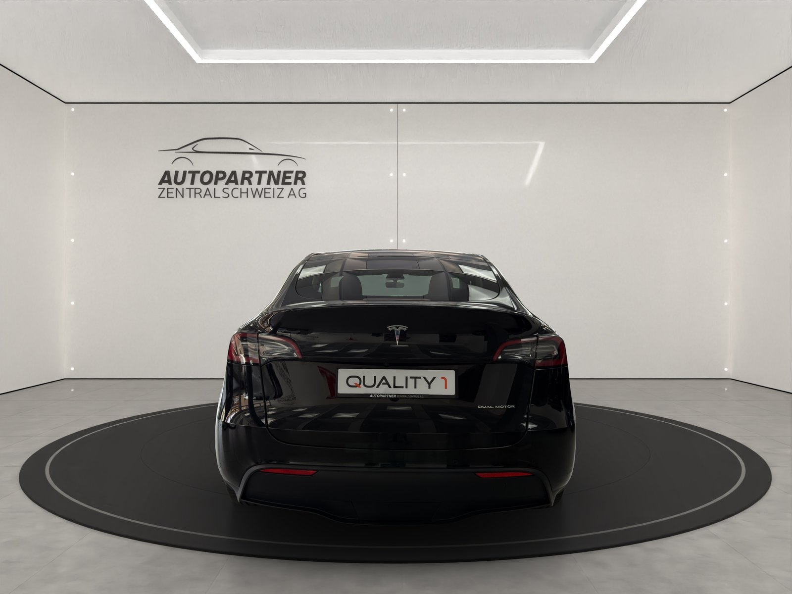 TESLA Model Y Long Range, Électrique, Occasion / Utilisé, Automatique - 5