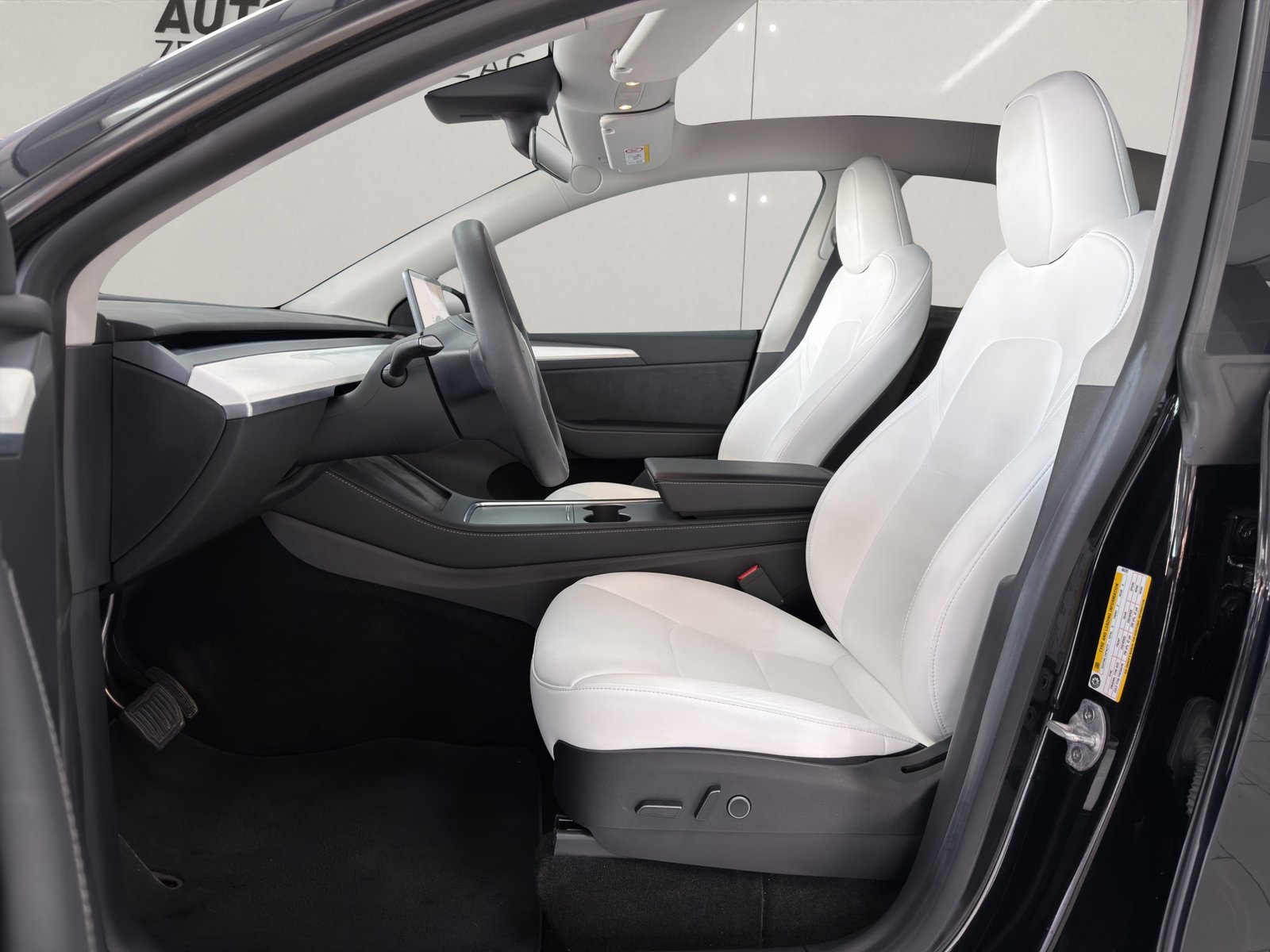 TESLA Model Y Long Range, Électrique, Occasion / Utilisé, Automatique - 6