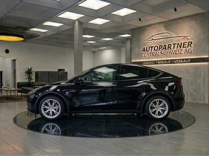TESLA Model Y Long Range, Electric, Second hand / Used, Automatic