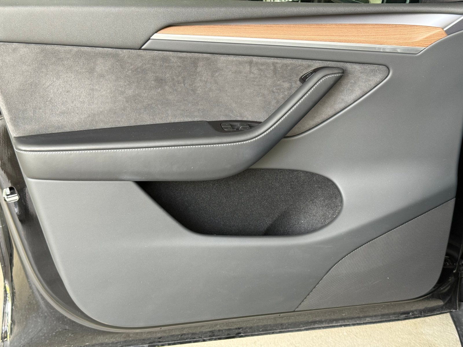 TESLA Model Y Performance, Électrique, Occasion / Utilisé, Automatique - 6