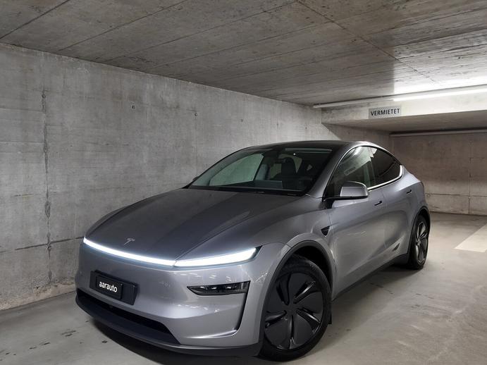 TESLA Model Y Long Range AWD, Elektro, Occasion / Gebraucht, Automatik