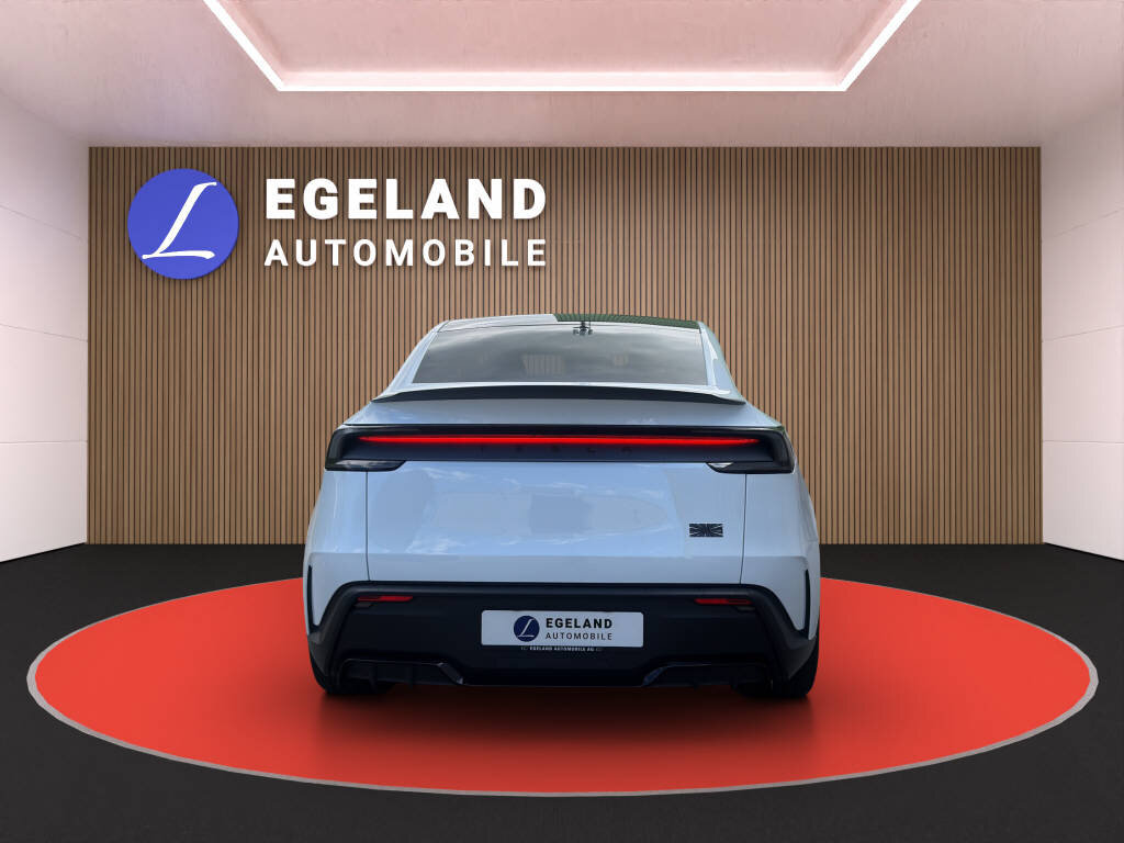 TESLA Model Y Performance AWD, Electric, Pre-registered new car, Automatic - 6