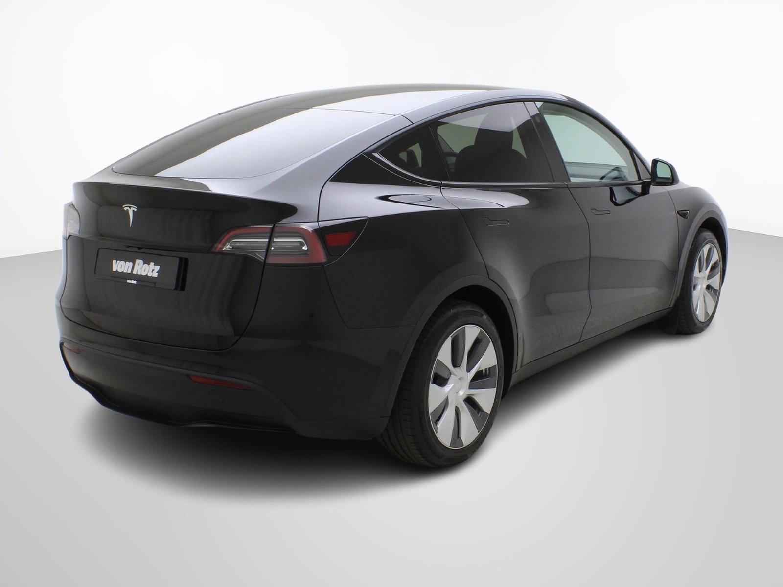 TESLA Model Y Standard, Electric, Second hand / Used, Automatic - 6