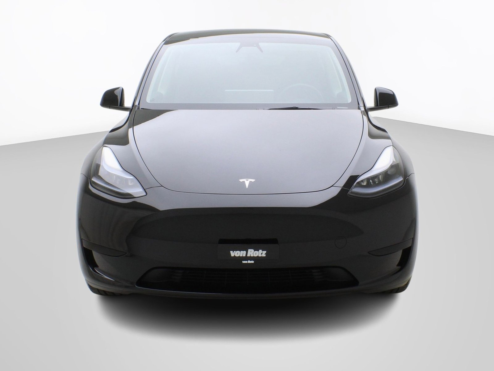 TESLA Model Y Standard, Electric, Second hand / Used, Automatic - 7