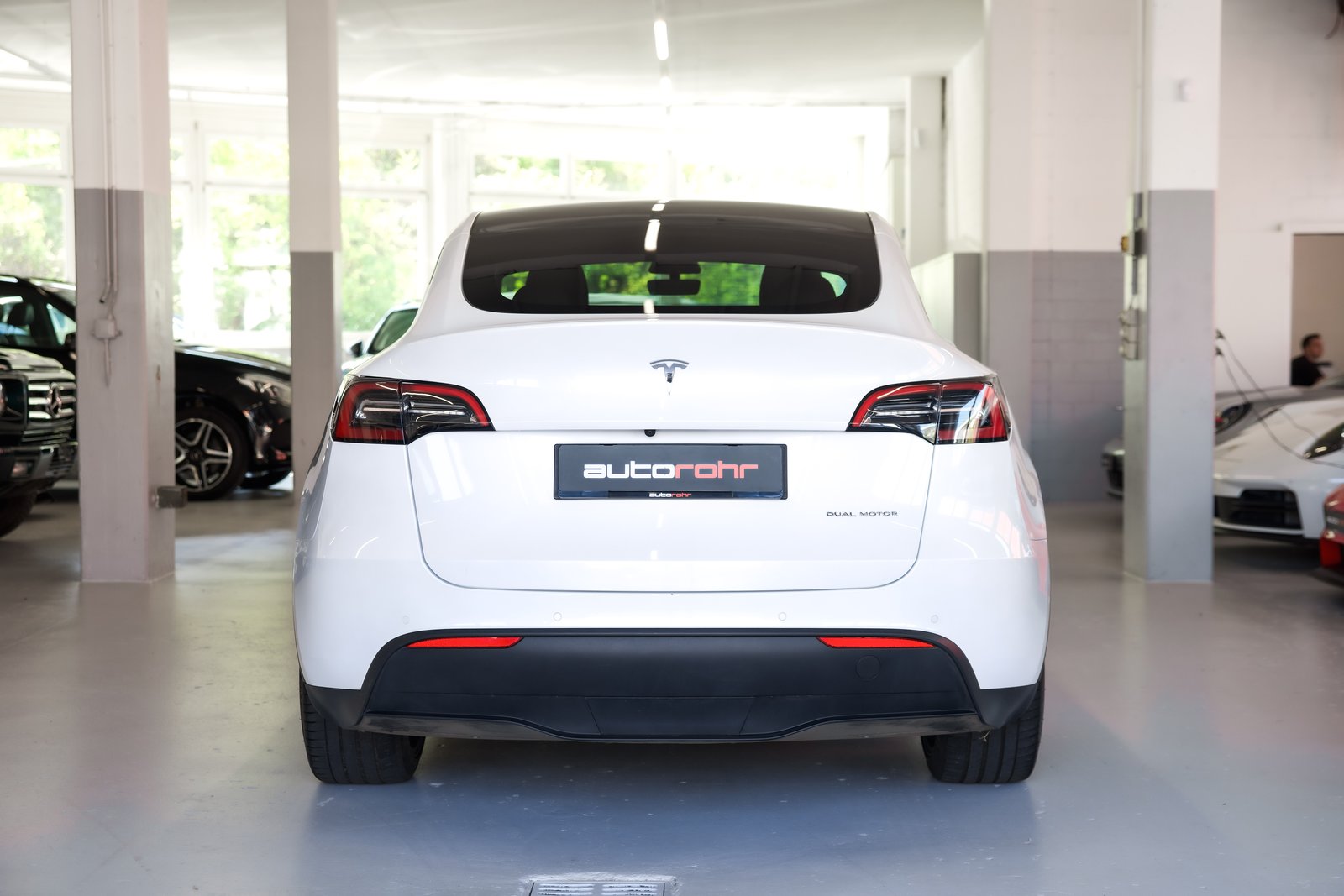 TESLA Model Y Long Range D, Electric, Second hand / Used, Automatic - 6