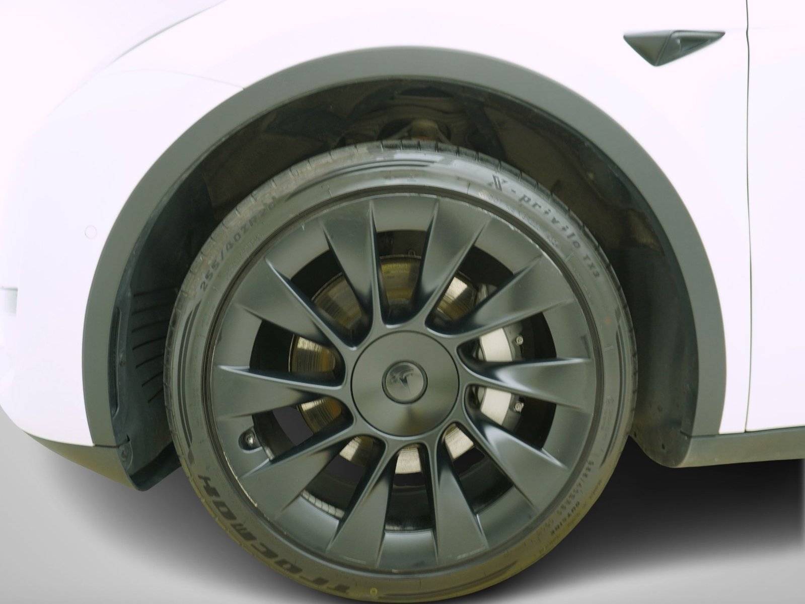 TESLA Model Y Long Range Dual AWD, Électrique, Occasion / Utilisé, Automatique - 7