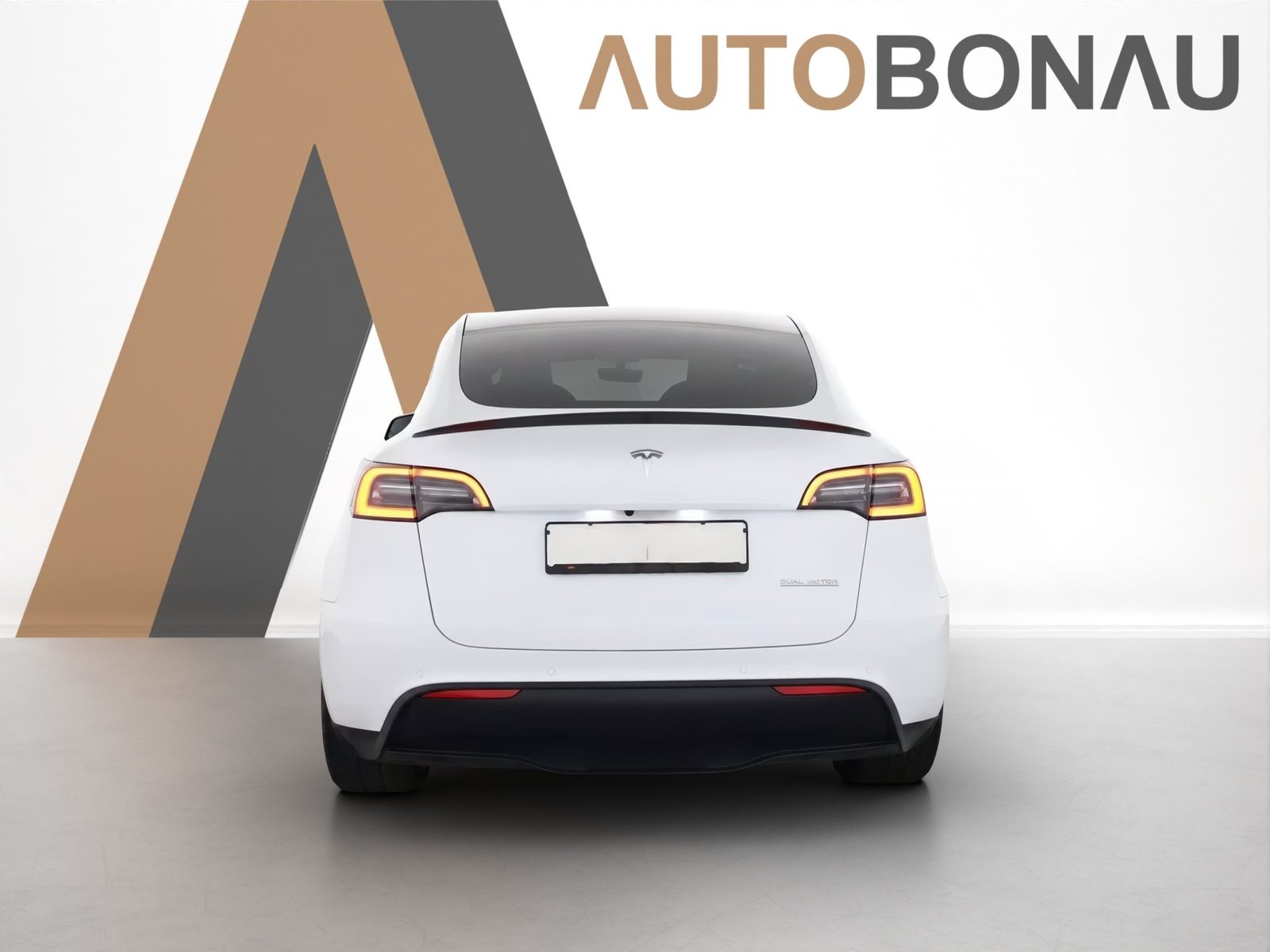 TESLA Model Y Performance D, Électrique, Occasion / Utilisé, Automatique - 4