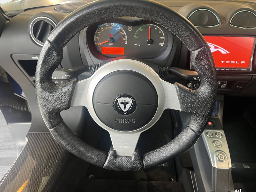 TESLA Roadster, Électrique, Occasion / Utilisé, Automatique - 6