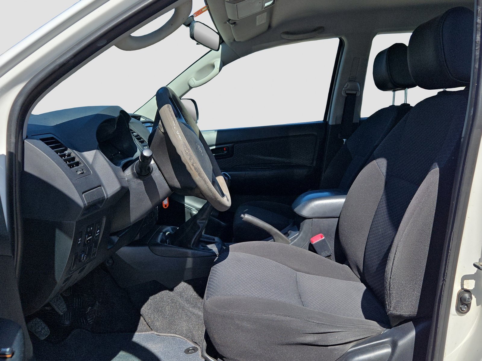 TOYOTA 2.5D 4WD, Diesel, Occasion / Gebraucht, Handschaltung - 7