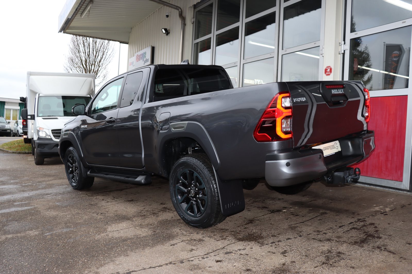 TOYOTA 2.8D-4D Invincible X- Cap 4x4 Automat, Diesel, Auto nuove, Automatico - 7