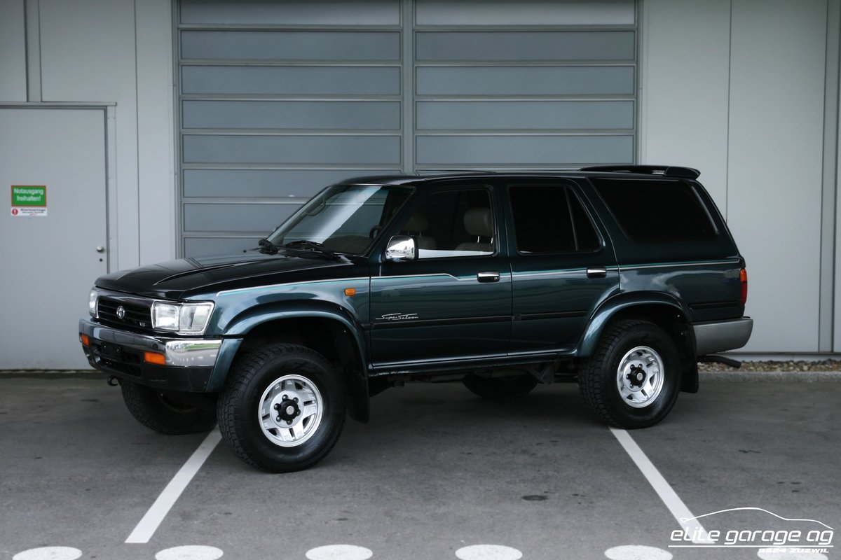 TOYOTA 4-Runner 3.0 Super Saloon
