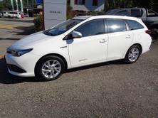 TOYOTA Auris Touring Sports 1.8 HSD Trend e-CVT, Second hand / Used, Automatic - 3