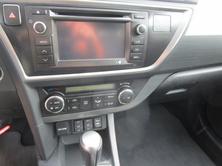 TOYOTA Auris Touring Sports 1.6 VMa Luna MultiDrive, Benzin, Occasion / Gebraucht, Automat - 7