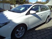 TOYOTA Auris Touring Sports 1.3 VVT-i Active, Petrol, Second hand / Used, Manual - 3