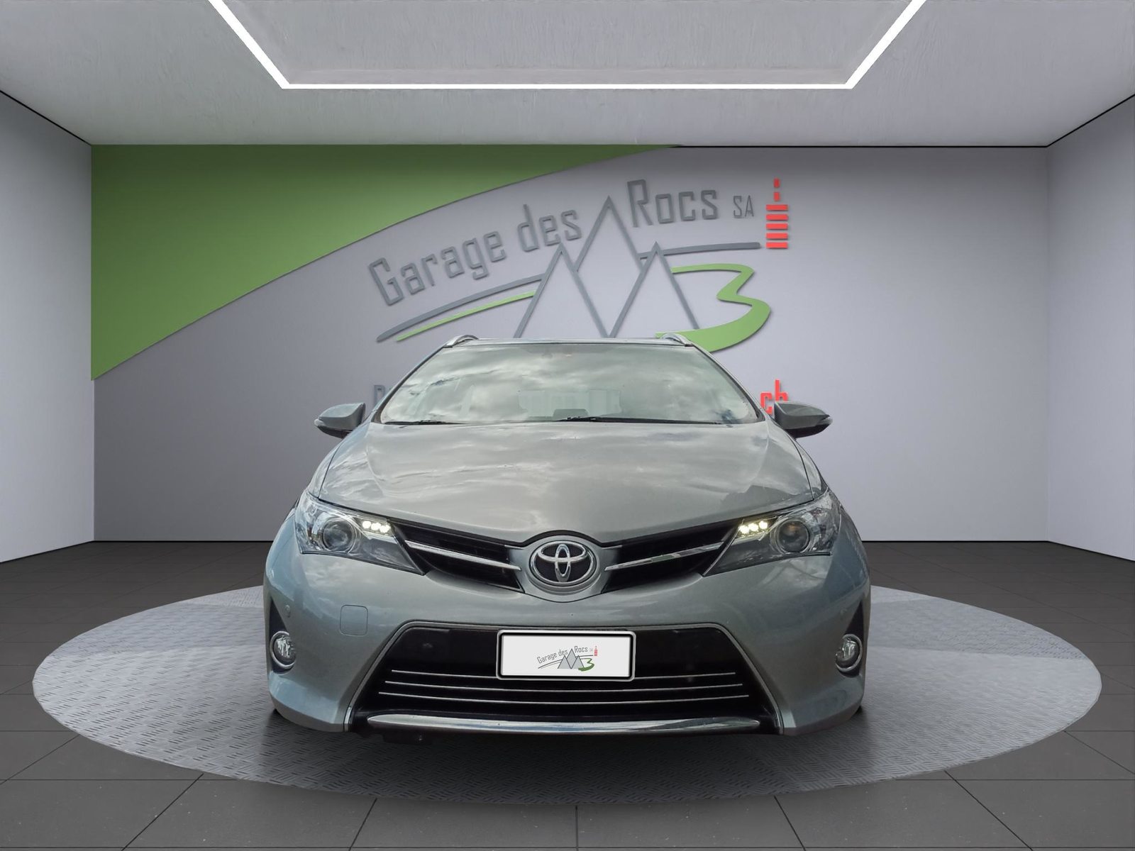 TOYOTA Auris Touring Sports 1.6 Sol, Benzina, Occasioni / Usate, Manuale - 2