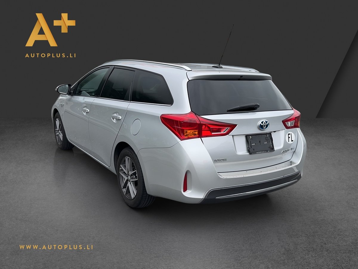 TOYOTA Auris Touring Sports 1.8 16V HSD Linea Trend, Full-Hybrid Petrol/Electric, Second hand / Used, Automatic - 4