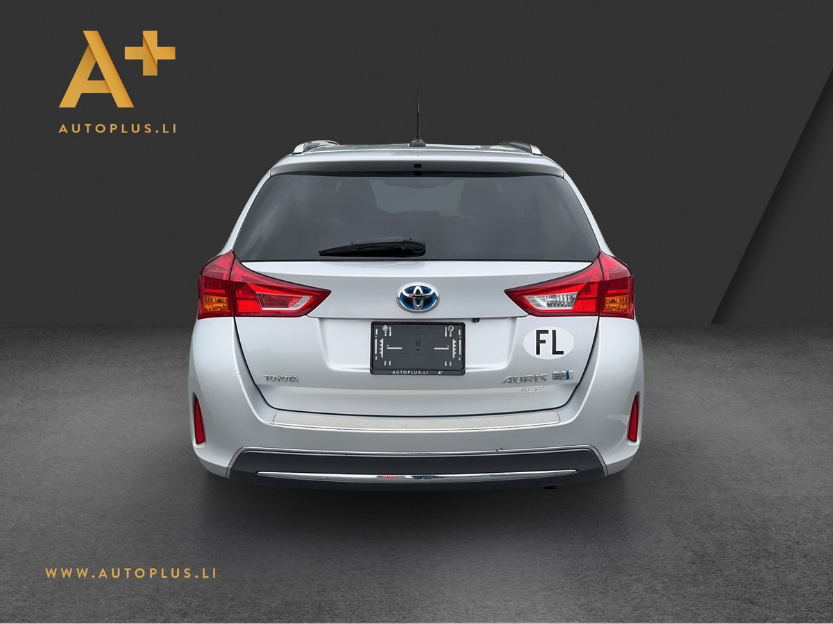 TOYOTA Auris Touring Sports 1.8 16V HSD Linea Trend, Full-Hybrid Petrol/Electric, Second hand / Used, Automatic - 5