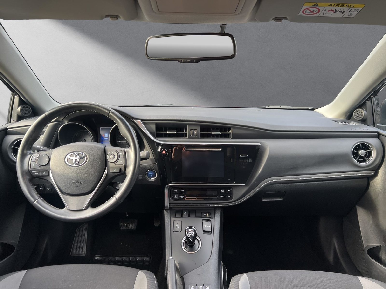 TOYOTA Auris Touring Sports 1.8 HSD, Full-Hybrid Petrol/Electric, Second hand / Used, Automatic - 4
