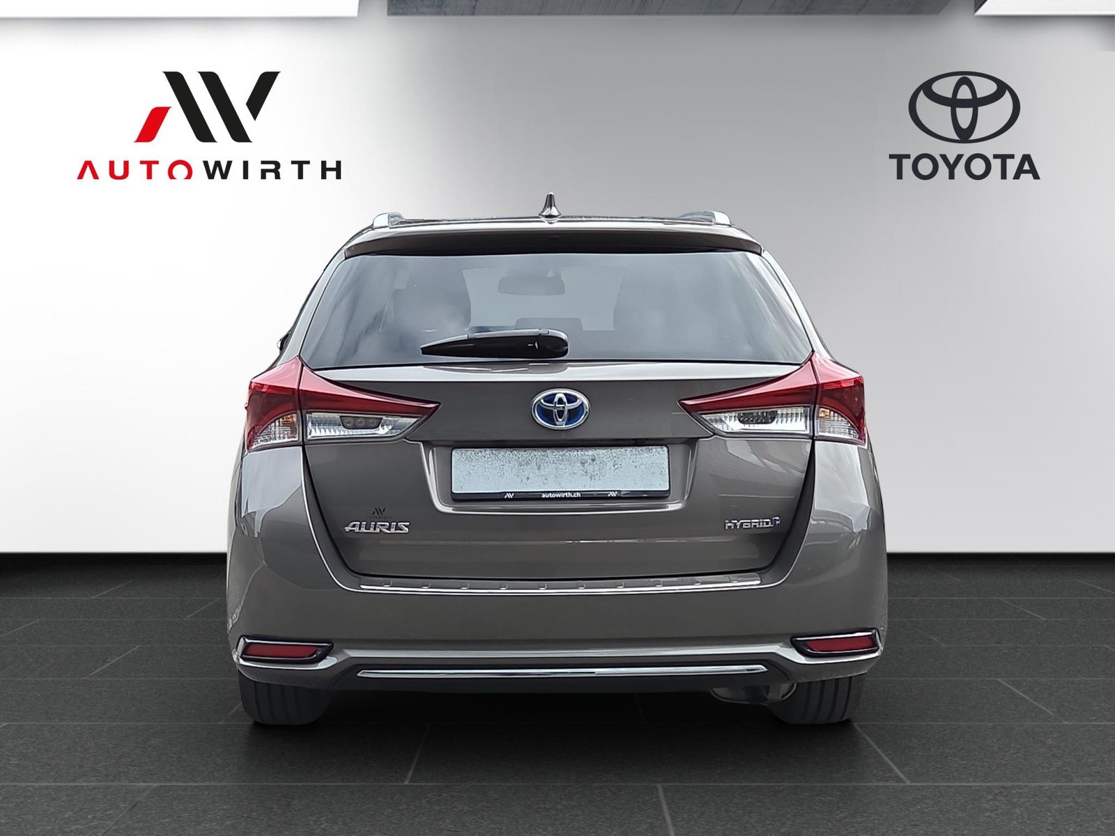 TOYOTA Auris Touring Sports 1.8 HSD Trend, Full-Hybrid Petrol/Electric, Second hand / Used, Automatic - 6