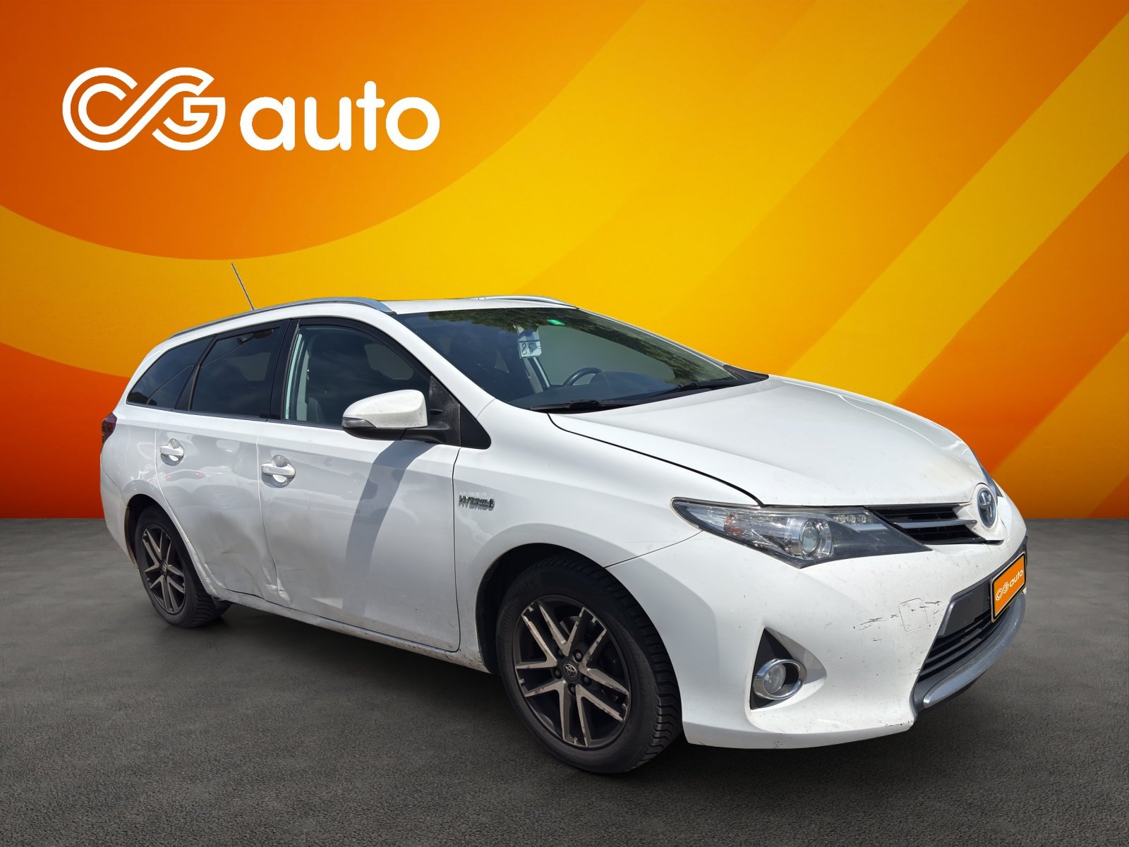 TOYOTA Auris Touring Sports 1.8 16V HSD Linea Trend, Full-Hybrid Petrol/Electric, Second hand / Used, Automatic - 2