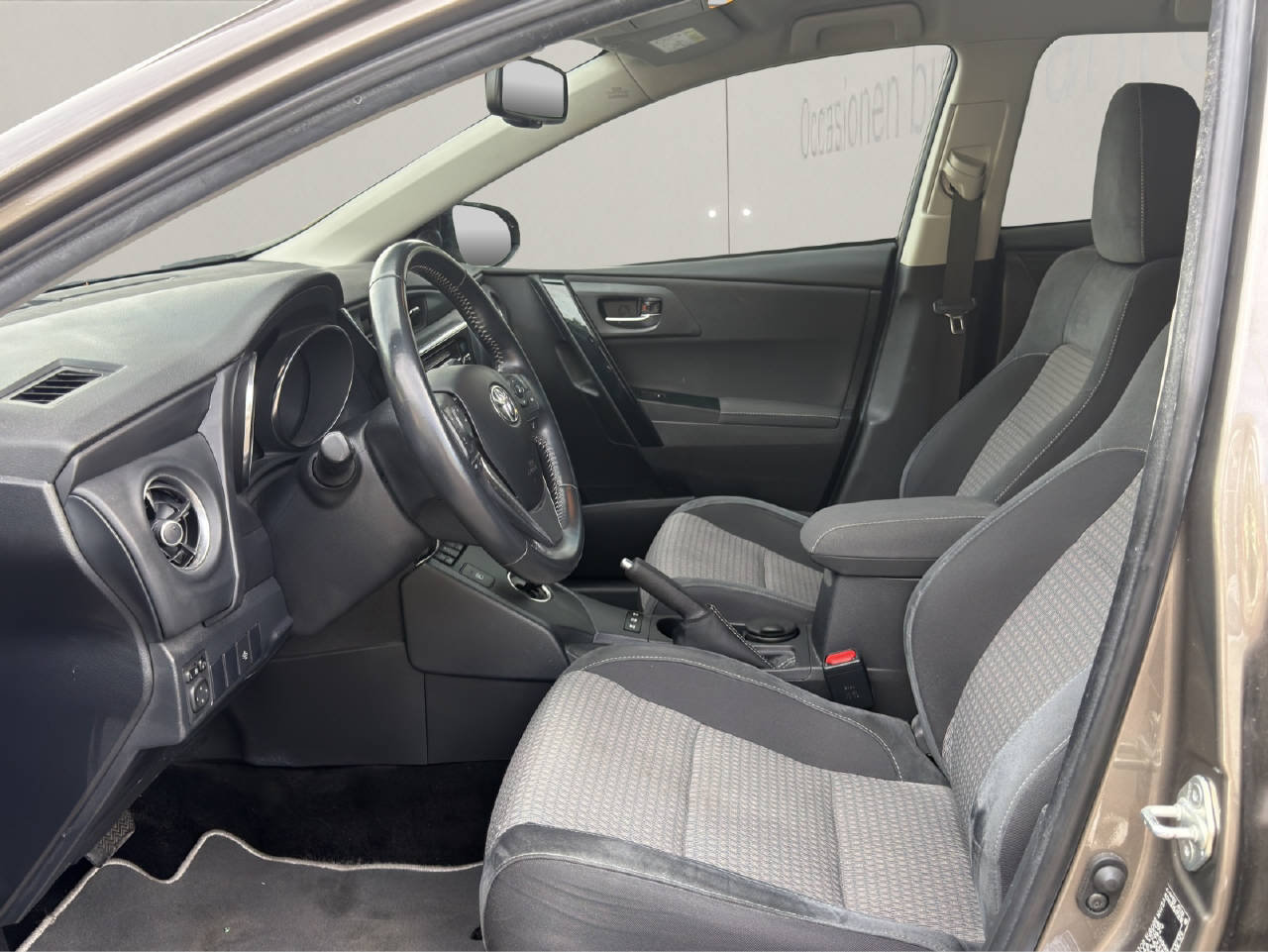 TOYOTA Auris Touring Sports 1.8 HSD T, Hybride Integrale Benzina/Elettrica, Occasioni / Usate, Automatico - 4