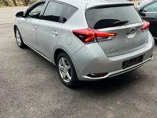 TOYOTA Auris HSD, Hybride Léger Essence/Électricité, Occasion / Utilisé, Automatique - 4