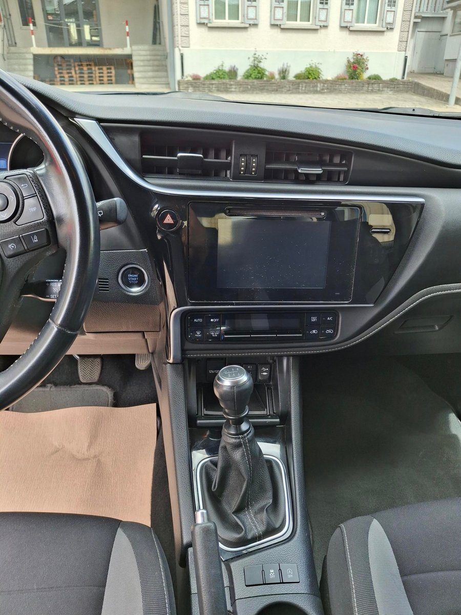 TOYOTA Auris 1.2 Turbo Premium, Essence, Occasion / Utilisé, Manuelle - 6