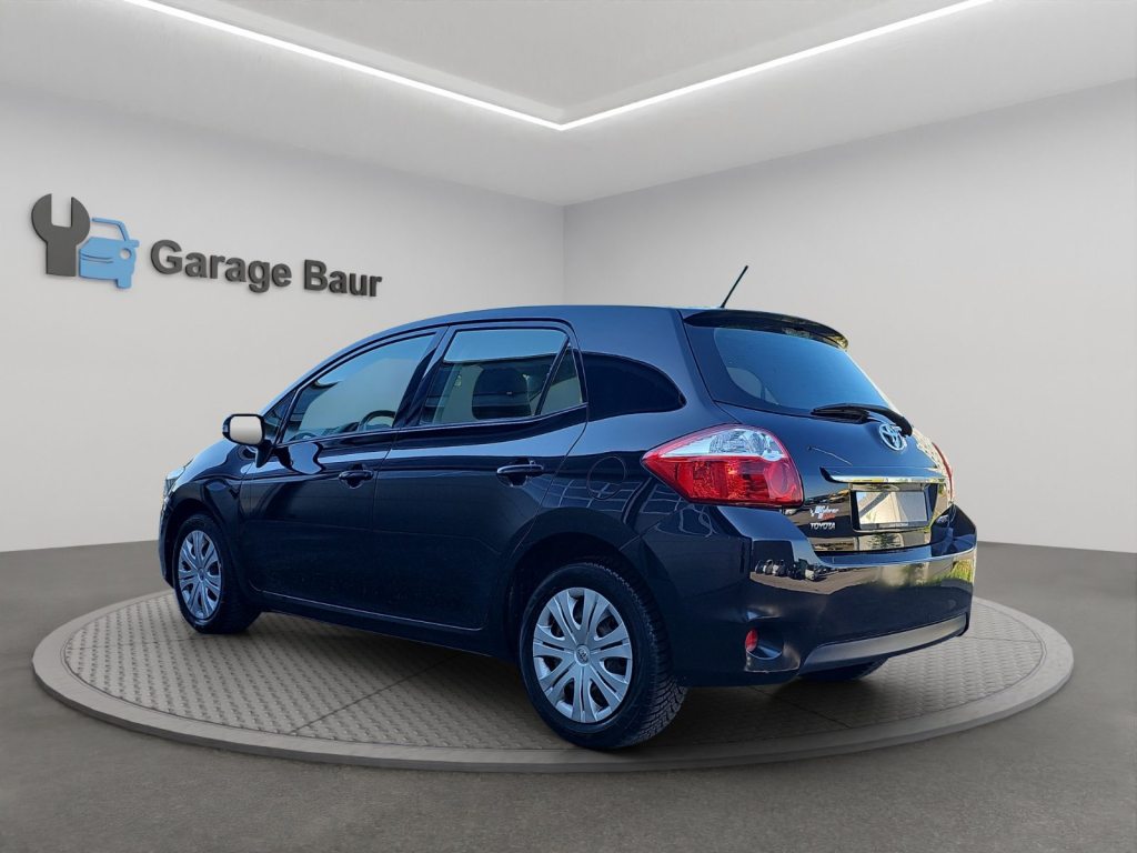 TOYOTA AURIS 1.8 VMa Linea Sol, Essence, Occasion / Utilisé, Manuelle - 4
