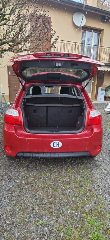 TOYOTA Auris 1.6 VMa Linea Sol, Petrol, Second hand / Used, Manual - 4