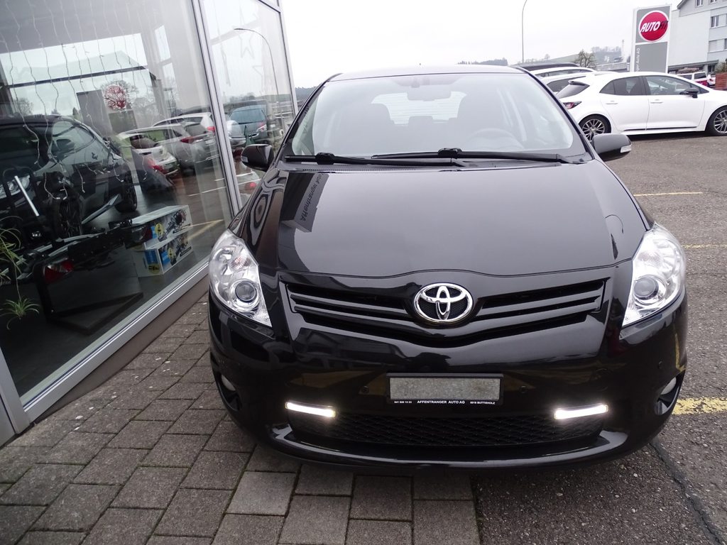 TOYOTA Auris 1.6 VMa Linea Sol
