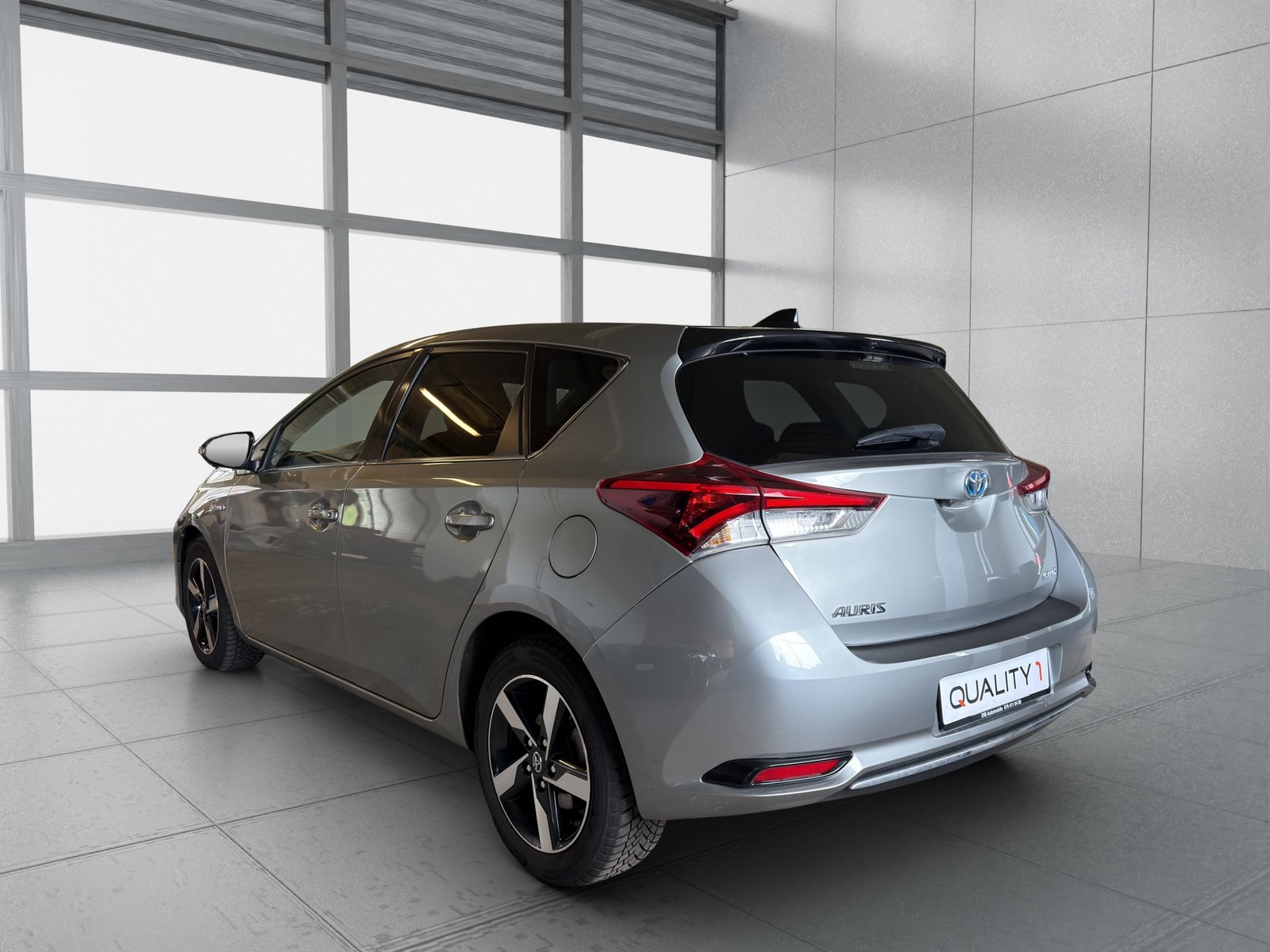 TOYOTA Auris 1.8 HSD Limited e-CVT*TOP ZUSTAND*TOP AUSSTATTU, Voll-Hybrid Benzin/Elektro, Occasion / Gebraucht, Automatik - 5