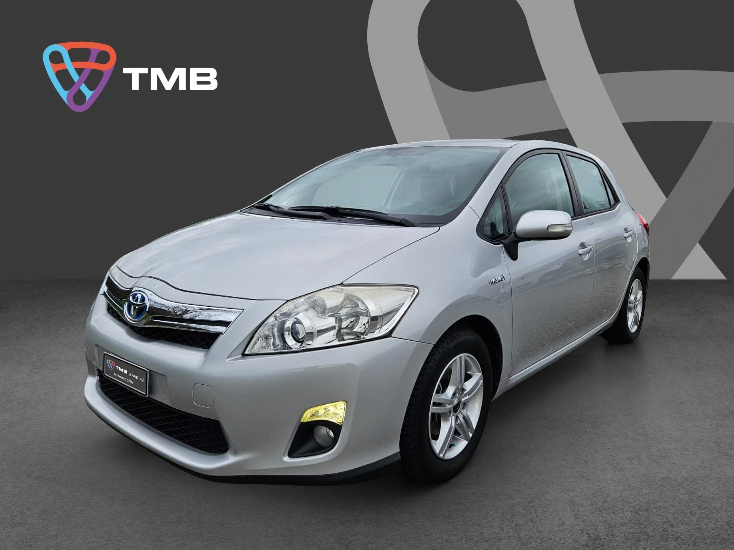 TOYOTA Auris 1.8 16V HSD Linea Sol