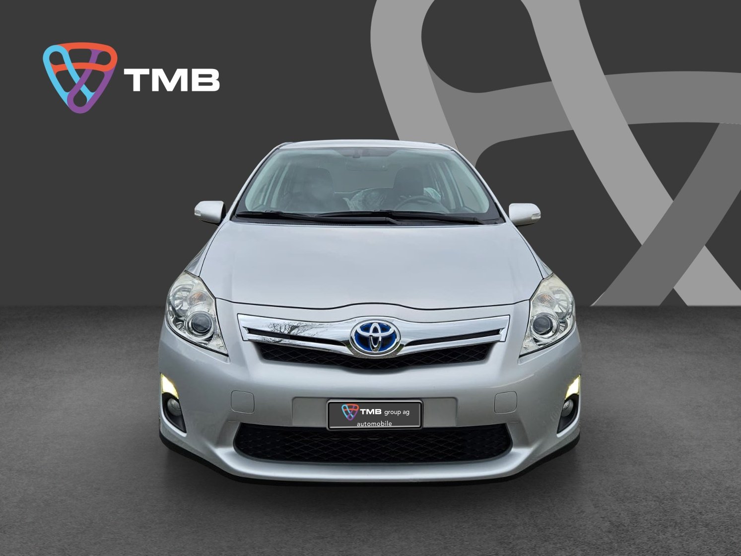 TOYOTA Auris 1.8 16V HSD Linea Sol, Full-Hybrid Petrol/Electric, Second hand / Used, Automatic - 7
