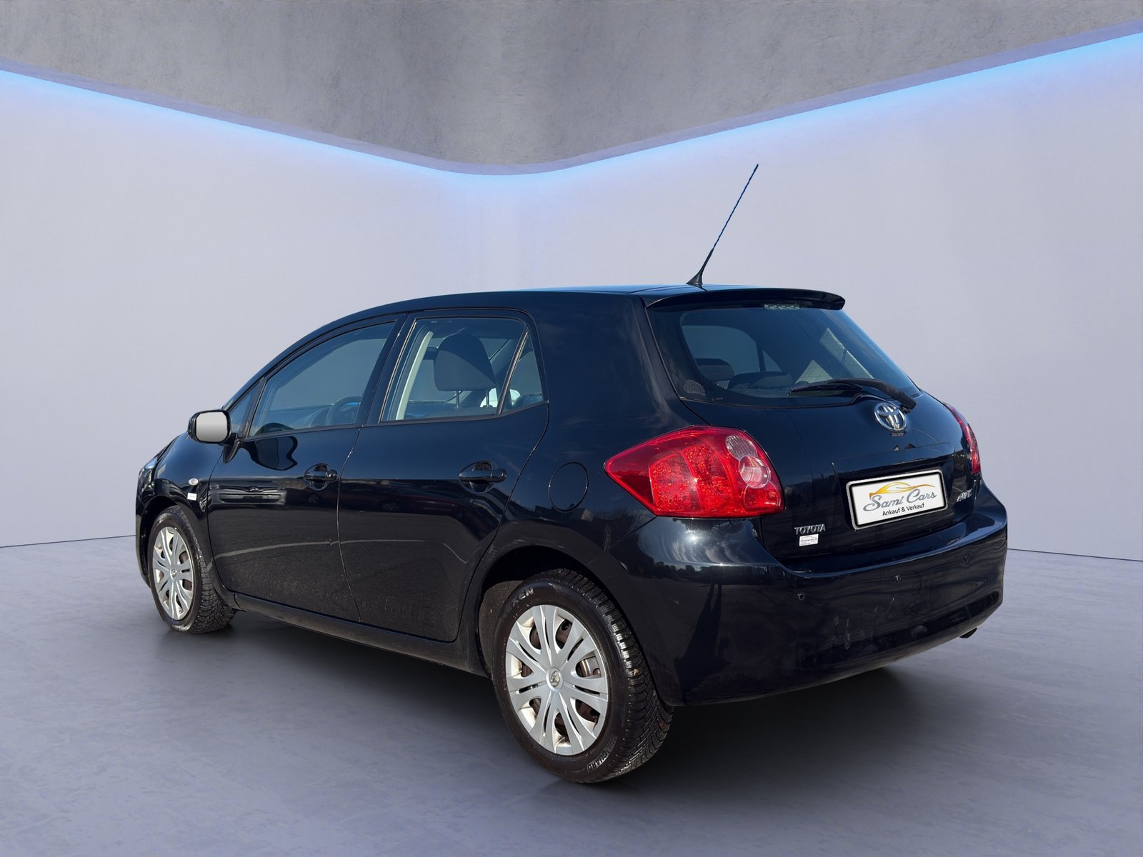 TOYOTA Auris 1.4 Linea Terra, Petrol, Second hand / Used, Manual - 4